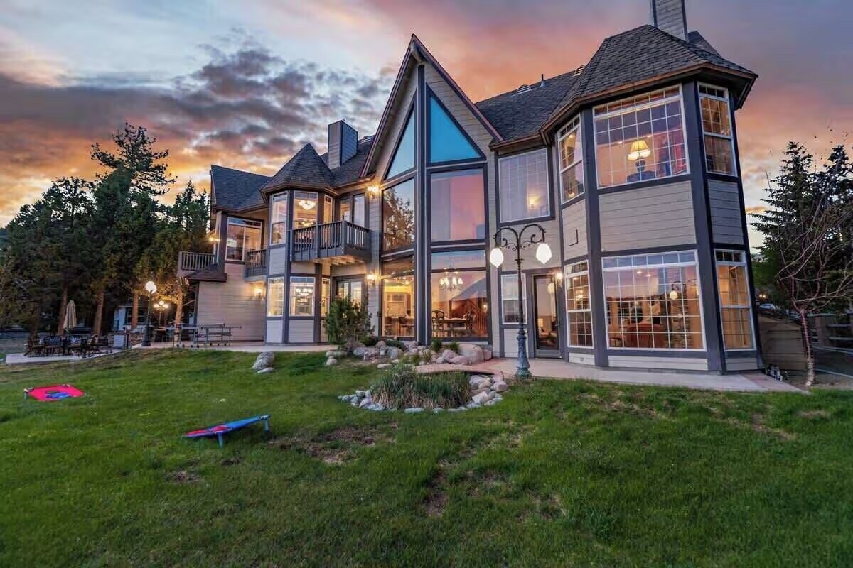 Luxury Big Bear cabin at sunset